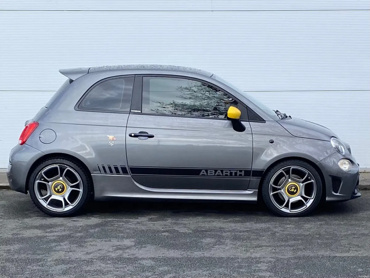 Abarth 595 1.4TJET TROFEO EDITION 162PS 3DR - Image 4