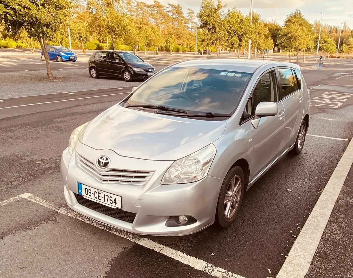 Toyota Verso 2009 - Image 4