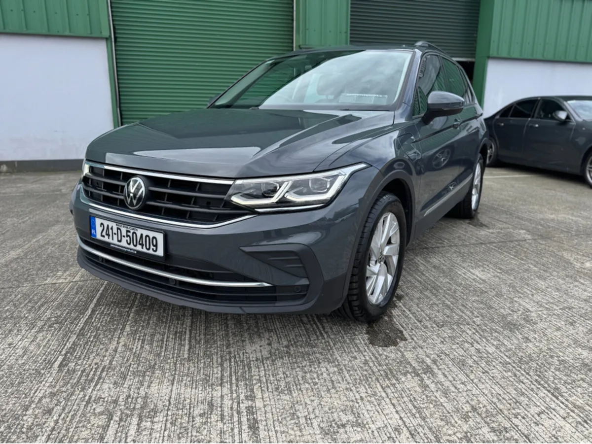 Volkswagen Tiguan LIFE TSI PHEV S-A DSG - Image 2