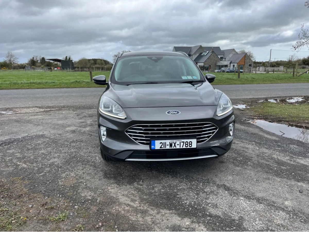 Ford Kuga TITANIUM 1.5 TD 120 S6.2 M6 F 4DR - Image 3