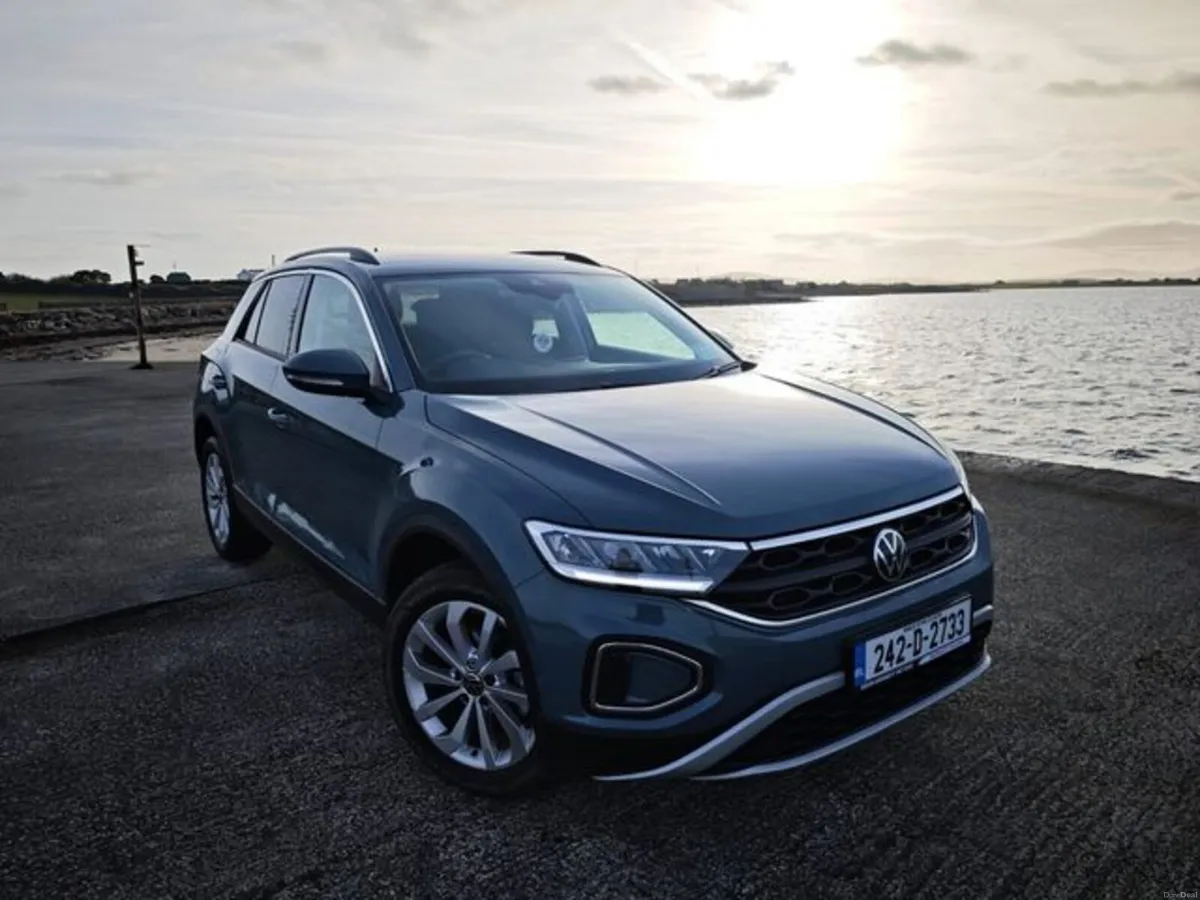 Volkswagen T-Roc Spec ED 2.0tdi M6F 116HP - Image 2