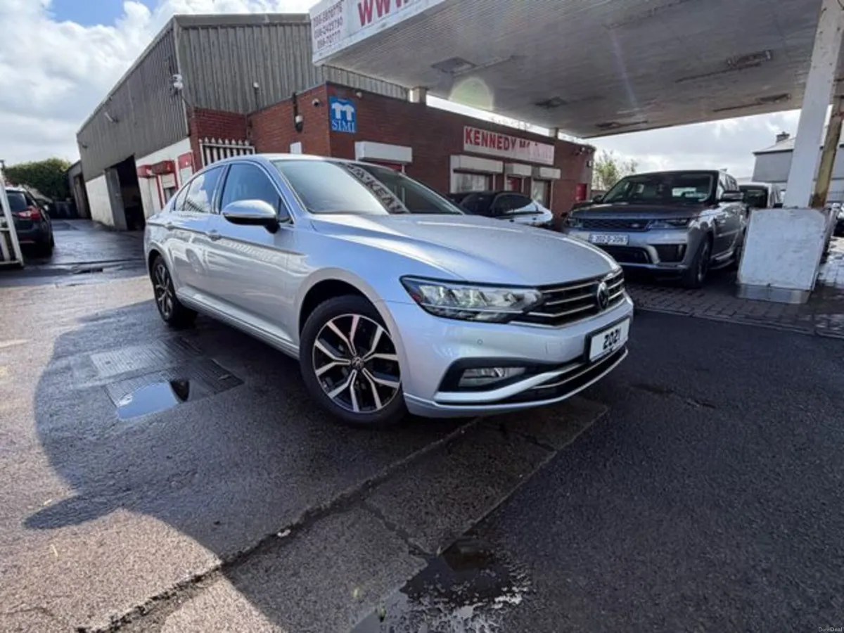Volkswagen Passat SEL 2.0 TDI Full Leather - Image 1