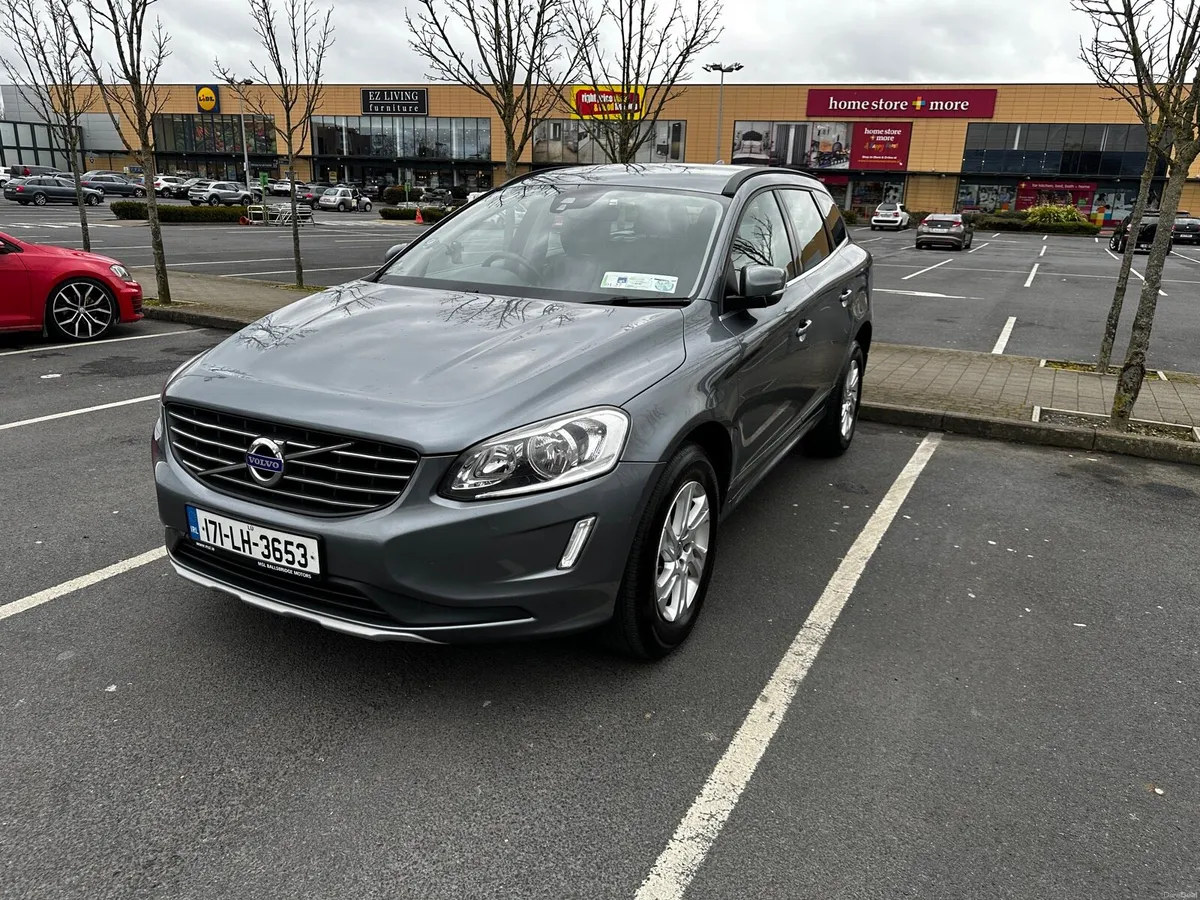 Volvo xc60 - Image 1