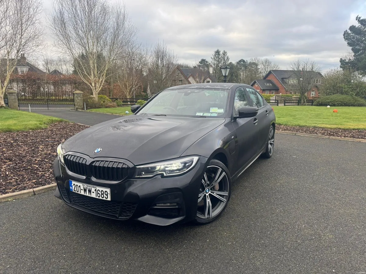BMW 330E 2020 - Image 1