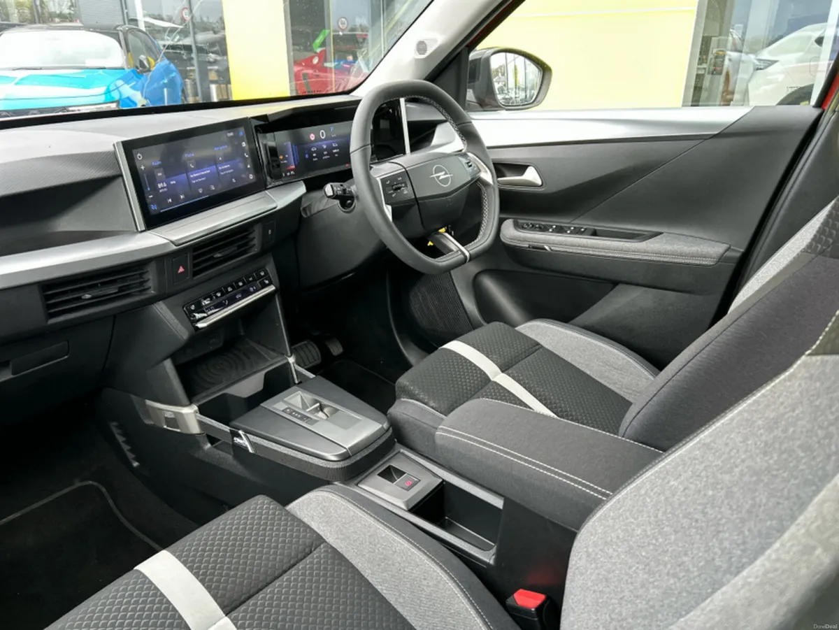 Opel Frontera MHEV GS 1.2 136BHP AUTO - Image 3