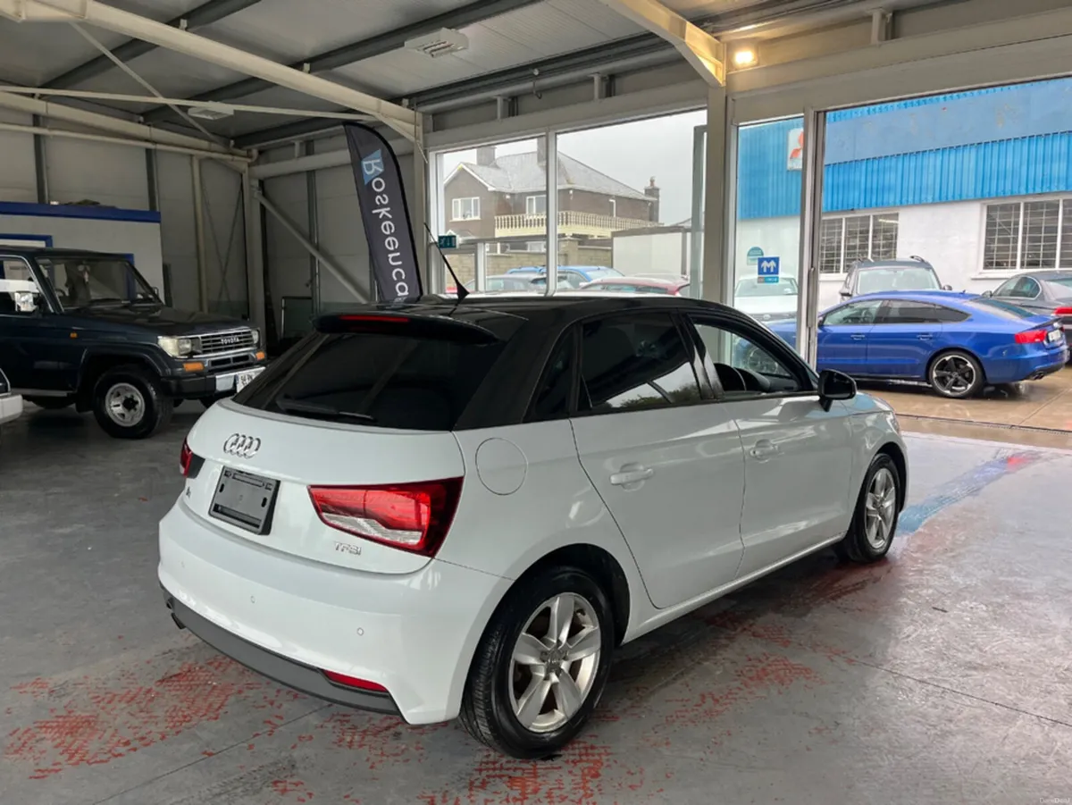 Audi A1 DBA-8XCHZ 5DR - Image 5