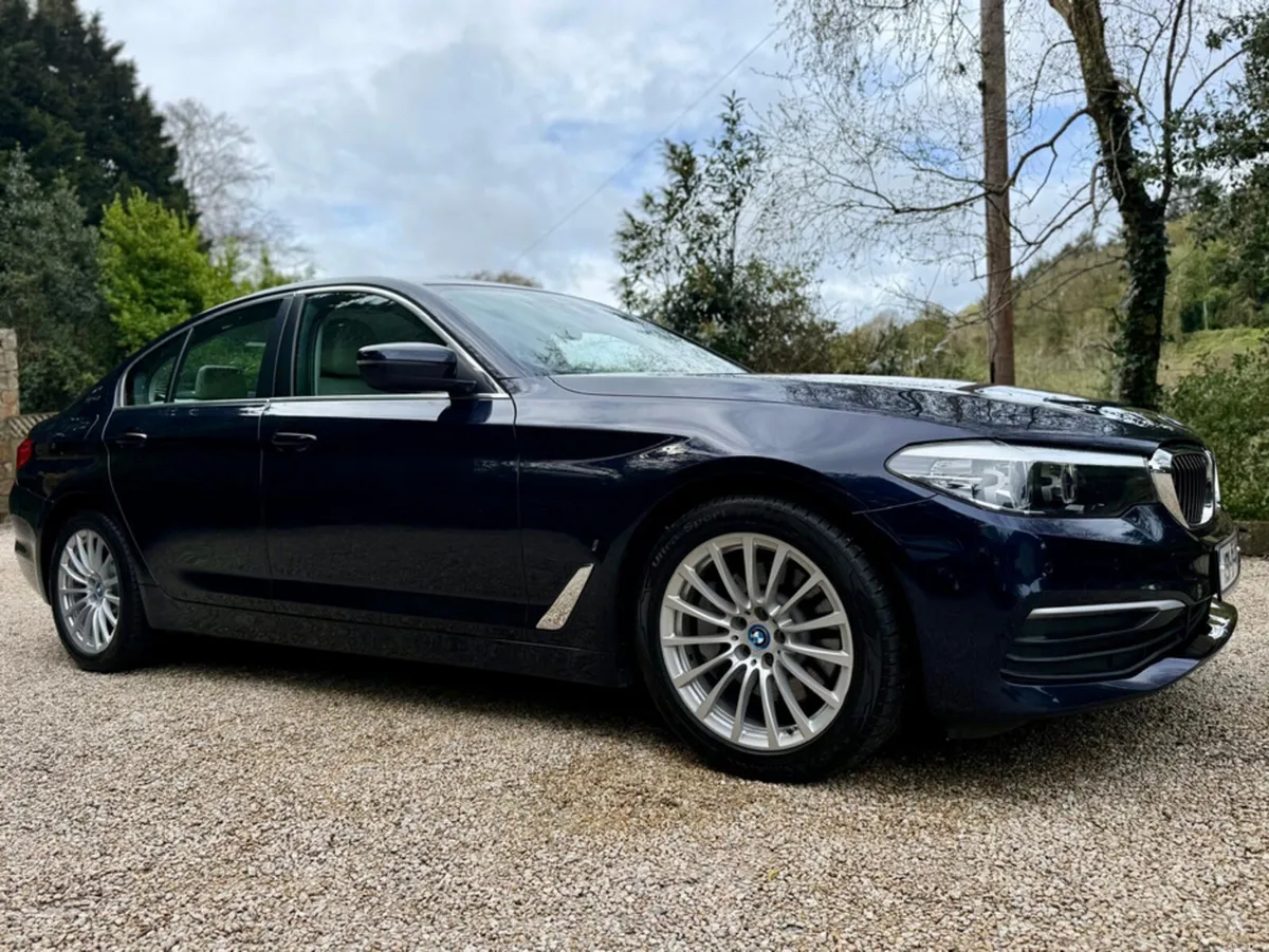BMW 5-Series 530E SE - Image 3