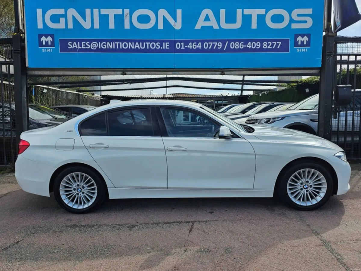 BMW 3-Series PLUG IN HYBRID, LOW MILEAGE, AUTOMATI - Image 2
