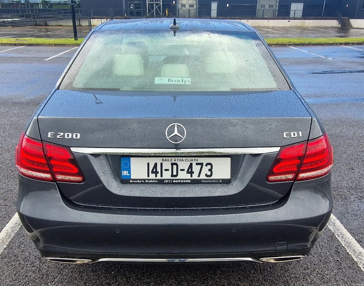 2014 Mercedes-Benz E-Class CDI - Image 2