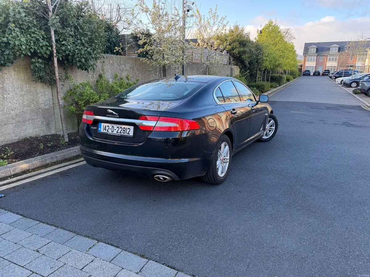 Jaguar XF - Image 4