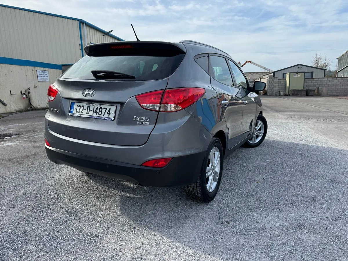 13 Hyundai IX35 - Image 4