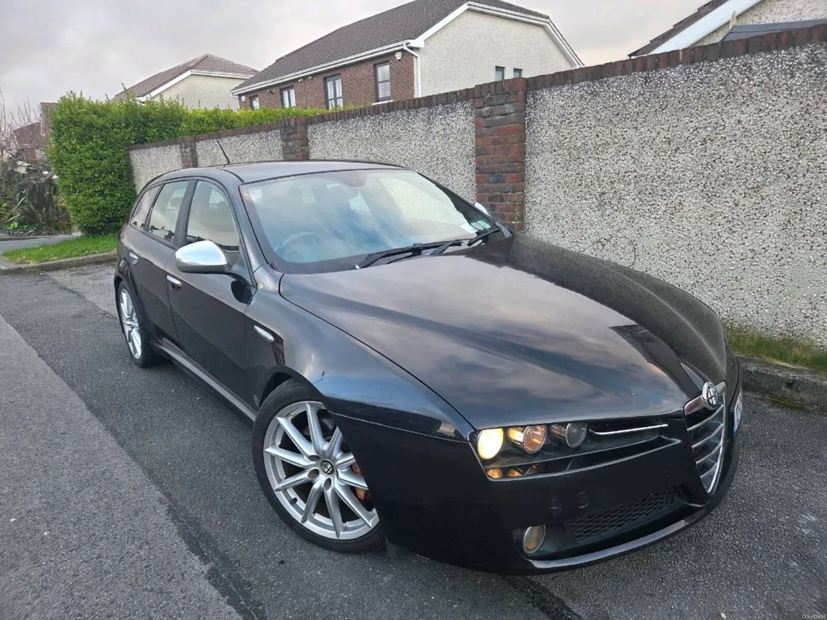 2010 Alfa Romeo 159 1.75tbi TI Sportswagon - Image 2