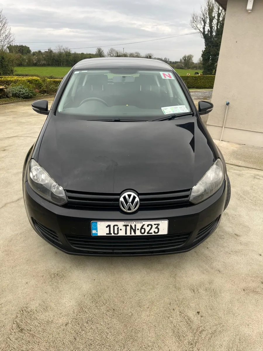 Volkswagen Golf 2010 - Image 1