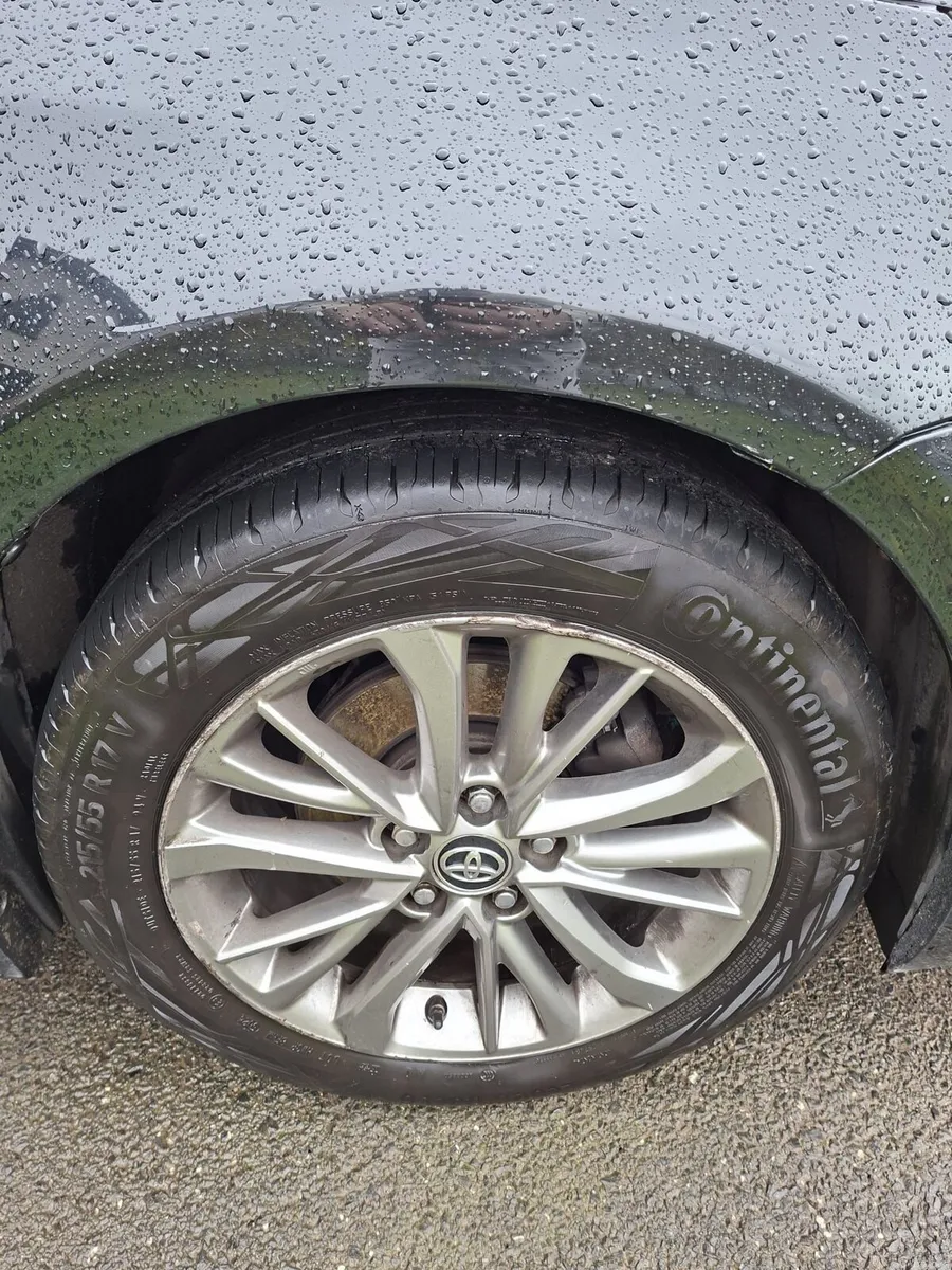 Toyota Avensis - Image 4