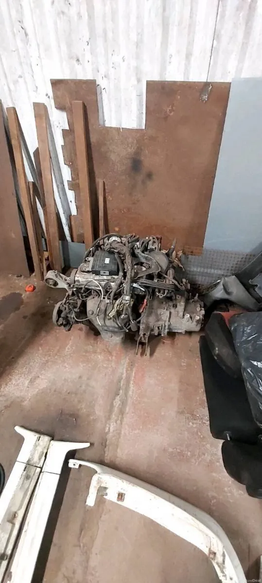 Mitsubishi mivec shell and mivec parts - Image 3