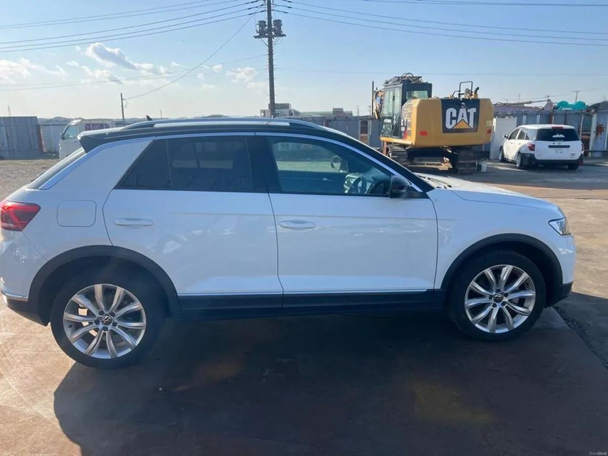 Volkswagen T-Roc 2.0 TDI Sport - Image 3