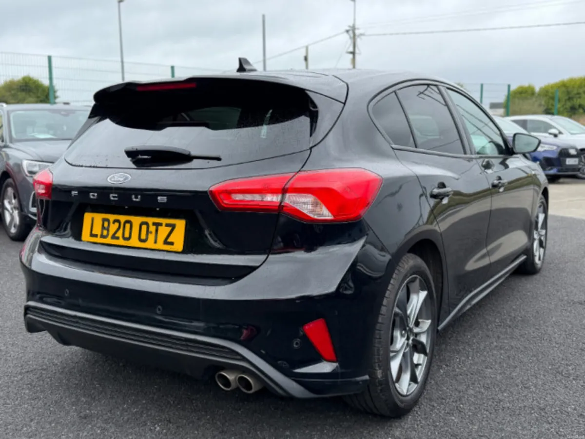 Ford Focus ST-LINE TDCI - Image 4