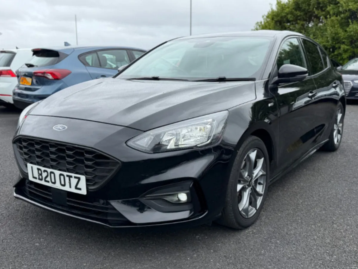 Ford Focus ST-LINE TDCI - Image 3