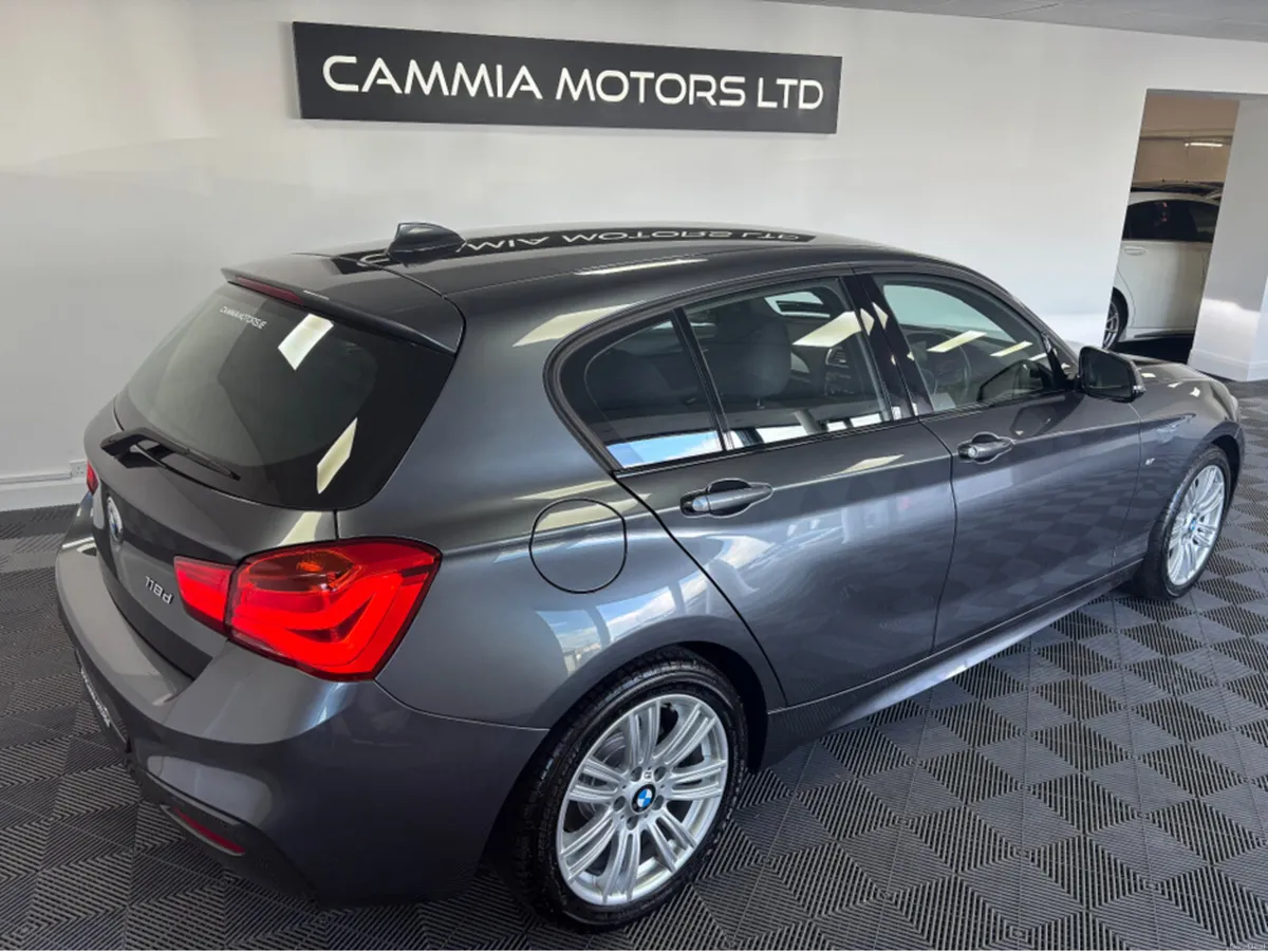 BMW 1-Series *BMW 1 SERIES* *AUTOMATIC* *PARKING S - Image 4