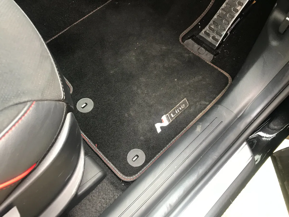 251 Hyundai Tucson N Line 1.6 Petrol As New.. - Image 3