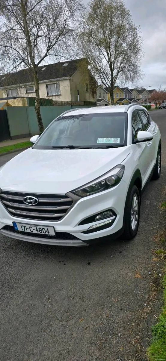 Hyundai tucson 1.7 disel manual NCT/TAX - Image 2