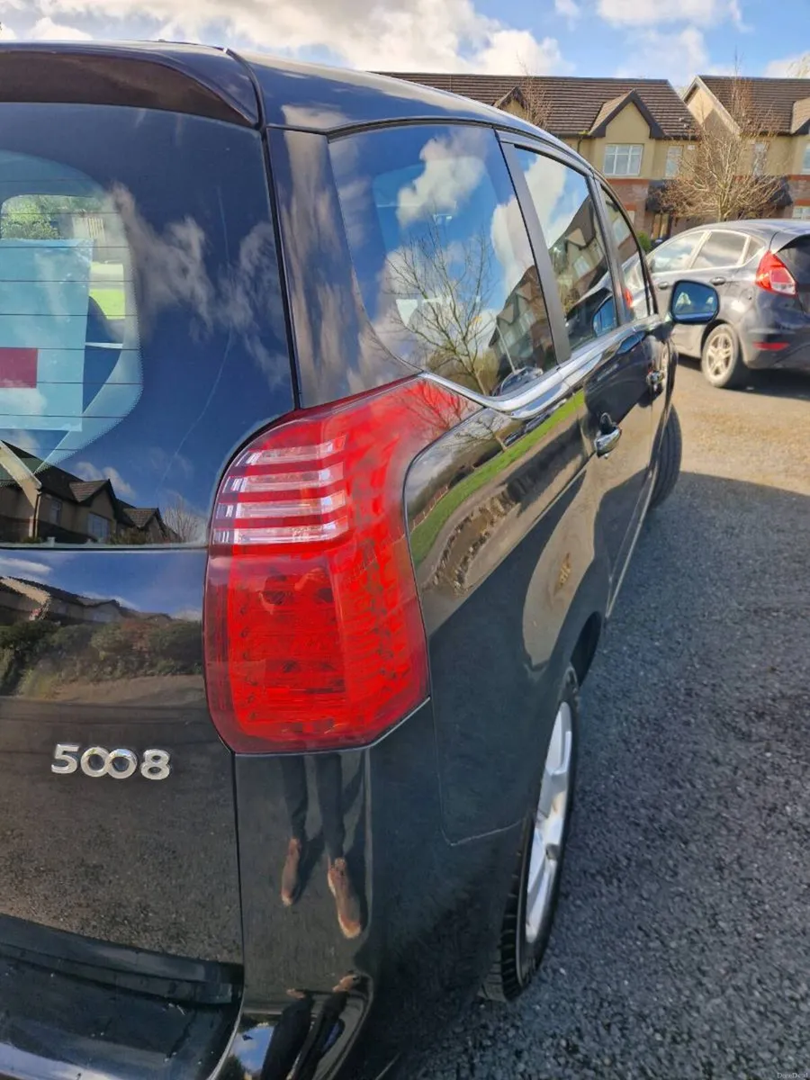 Peugote 5008 1.6 Sport Diesel - Image 4