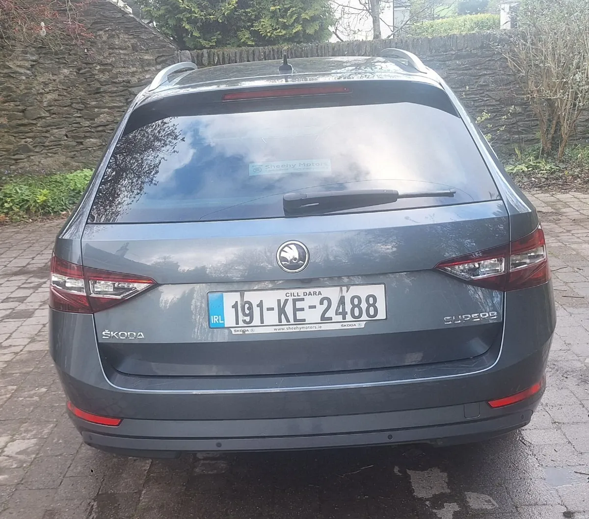 Skoda Superb 2019 - Image 2