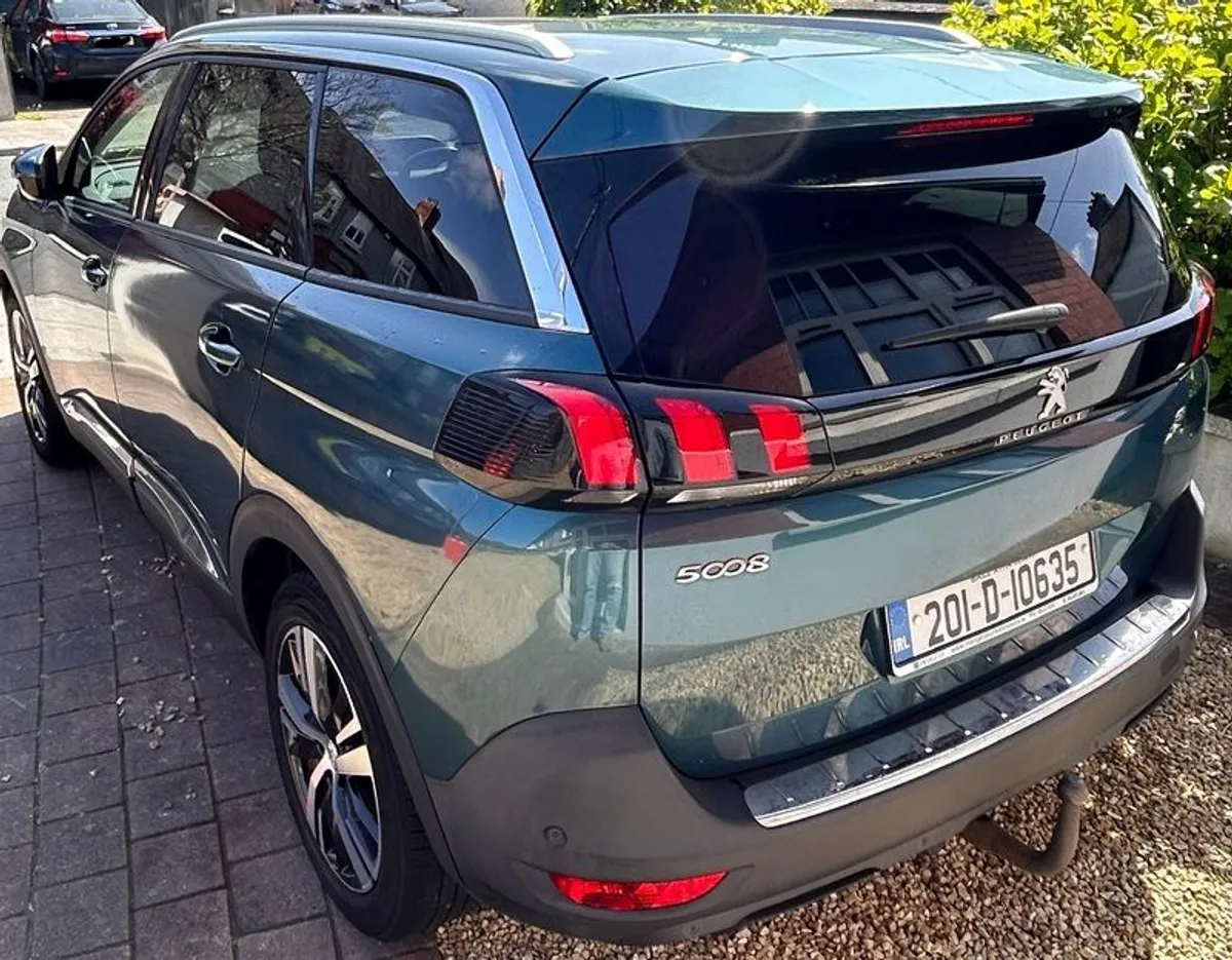 2020 Peugeot 5008 - Image 2