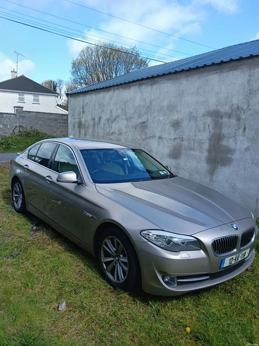 BMW 5-Series 2012 - Image 1