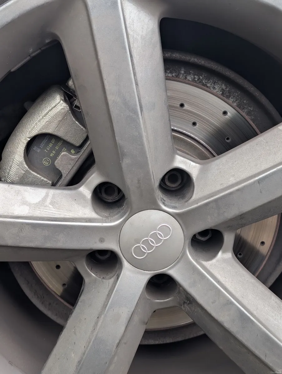 Audi A5 2010 - Image 2