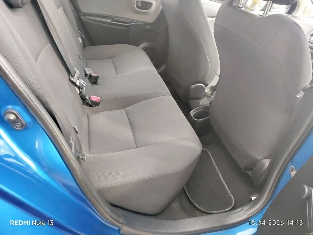 Toyota Yaris - Image 6
