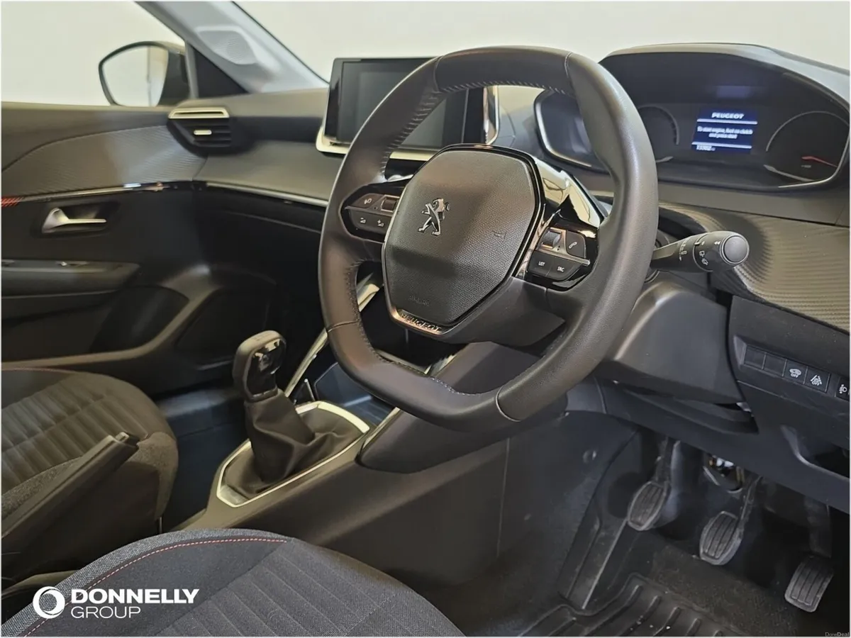 Peugeot 208 Hatchback Active Premium + - Image 4