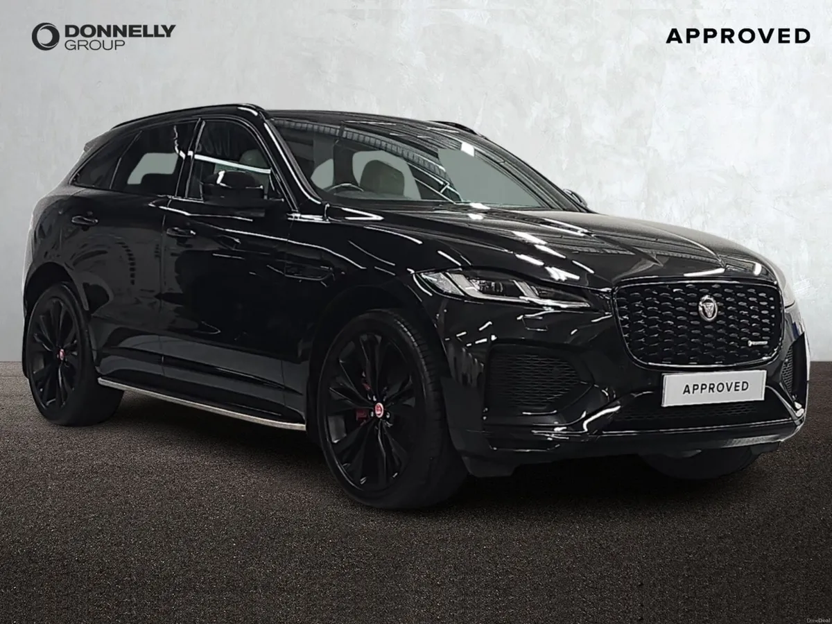 Jaguar F-pace F-Pace Estate Special Editions R-Dyn - Image 1
