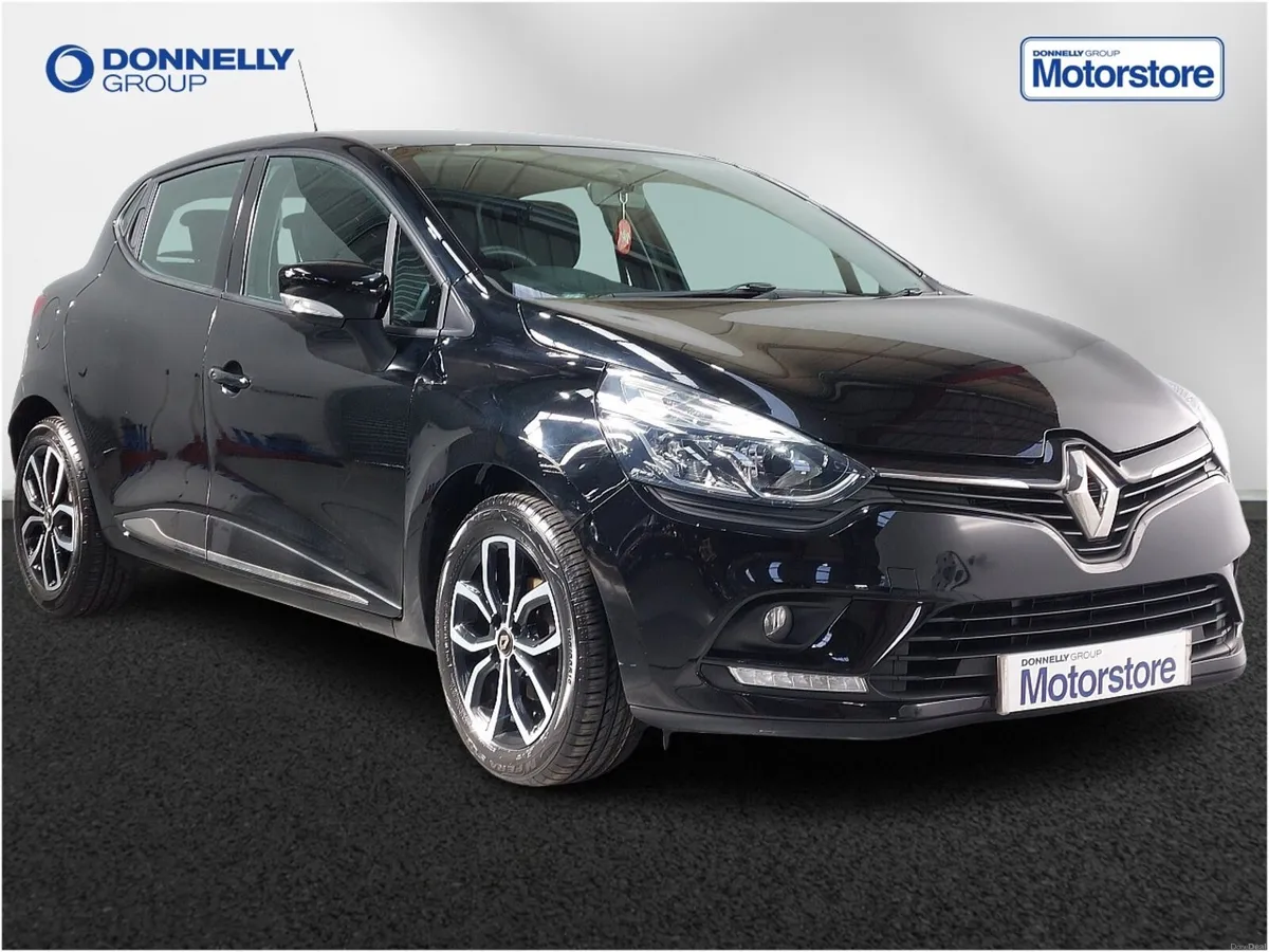 Renault Clio Hatchback Play - Image 1