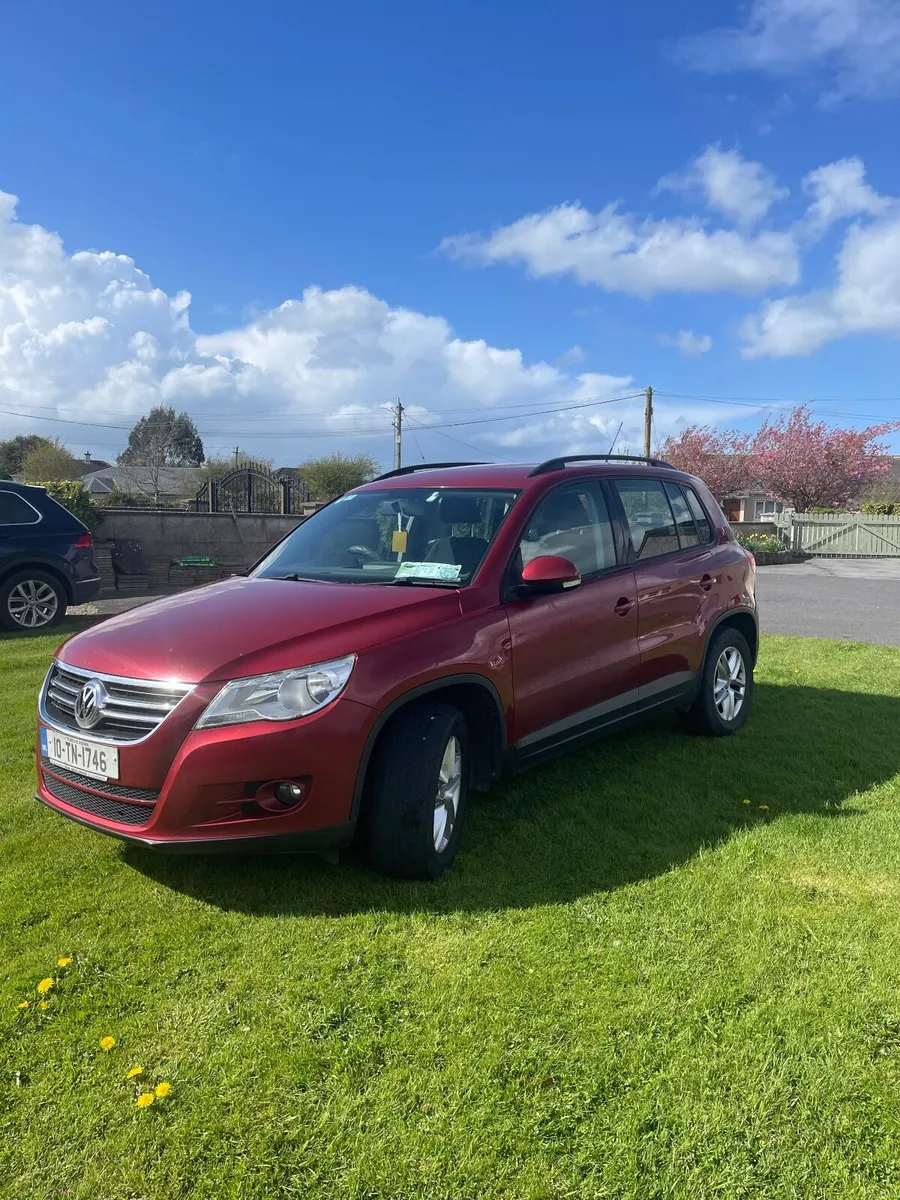 Volkswagen Tiguan 2010 - Image 1