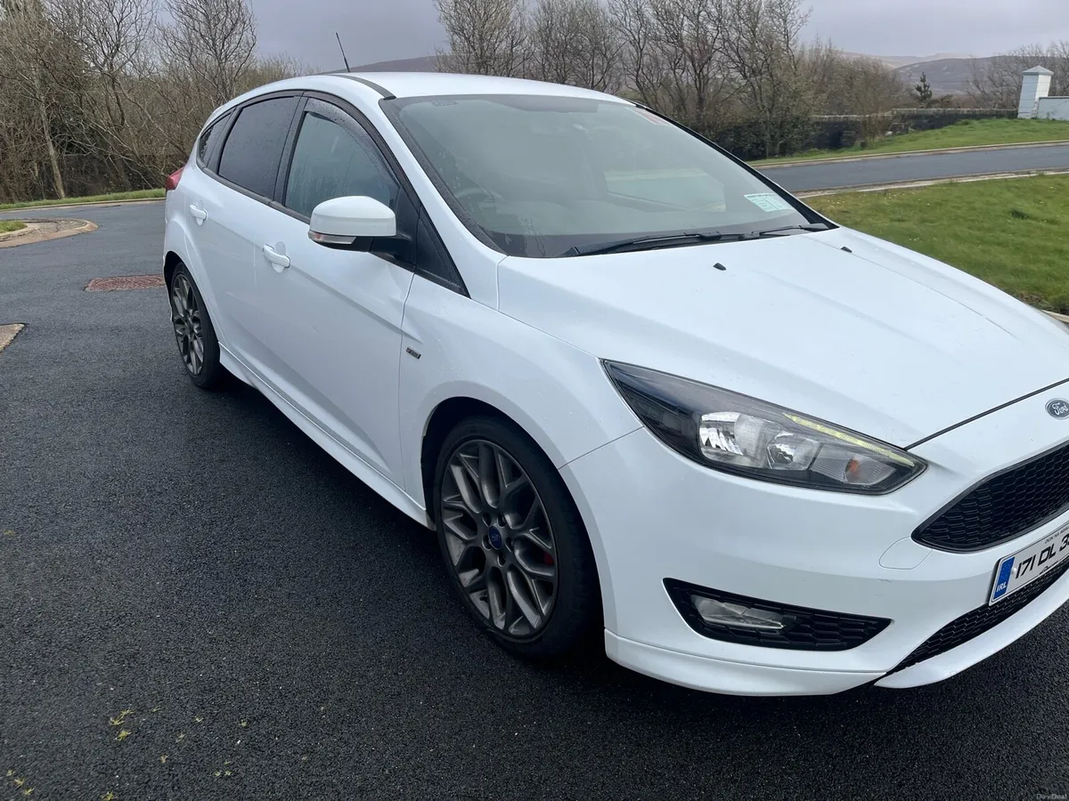 171 Ford Focus St Line - Image 1