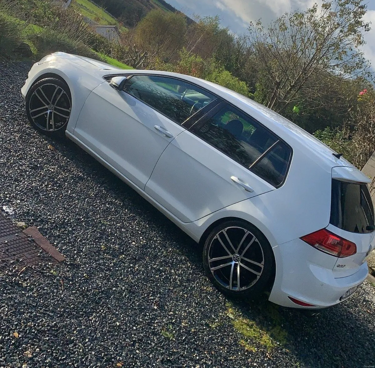 Volkswagen Golf 2015 - Image 2