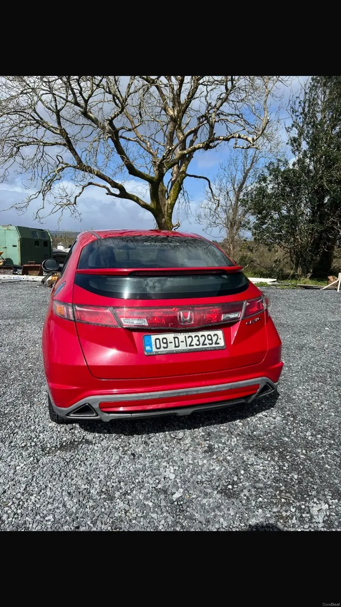 Honda civic - Image 2