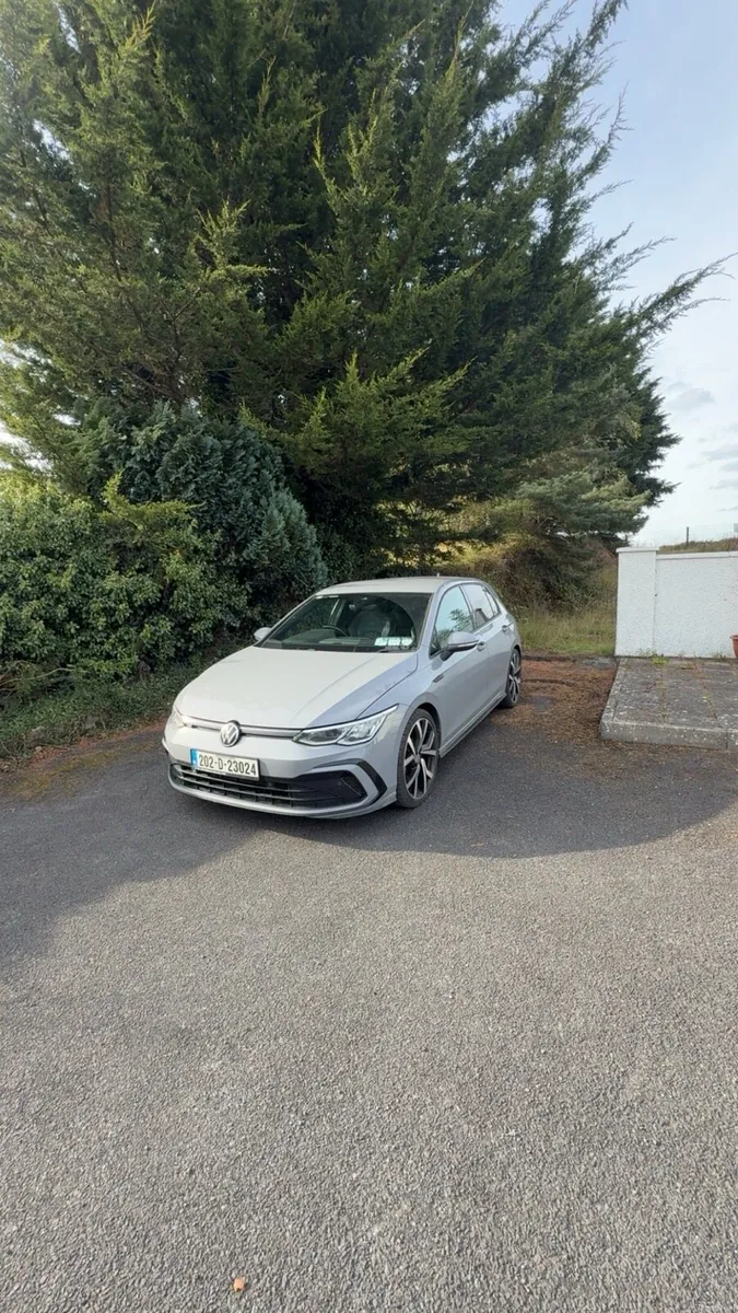 Volkswagen golf - Image 1