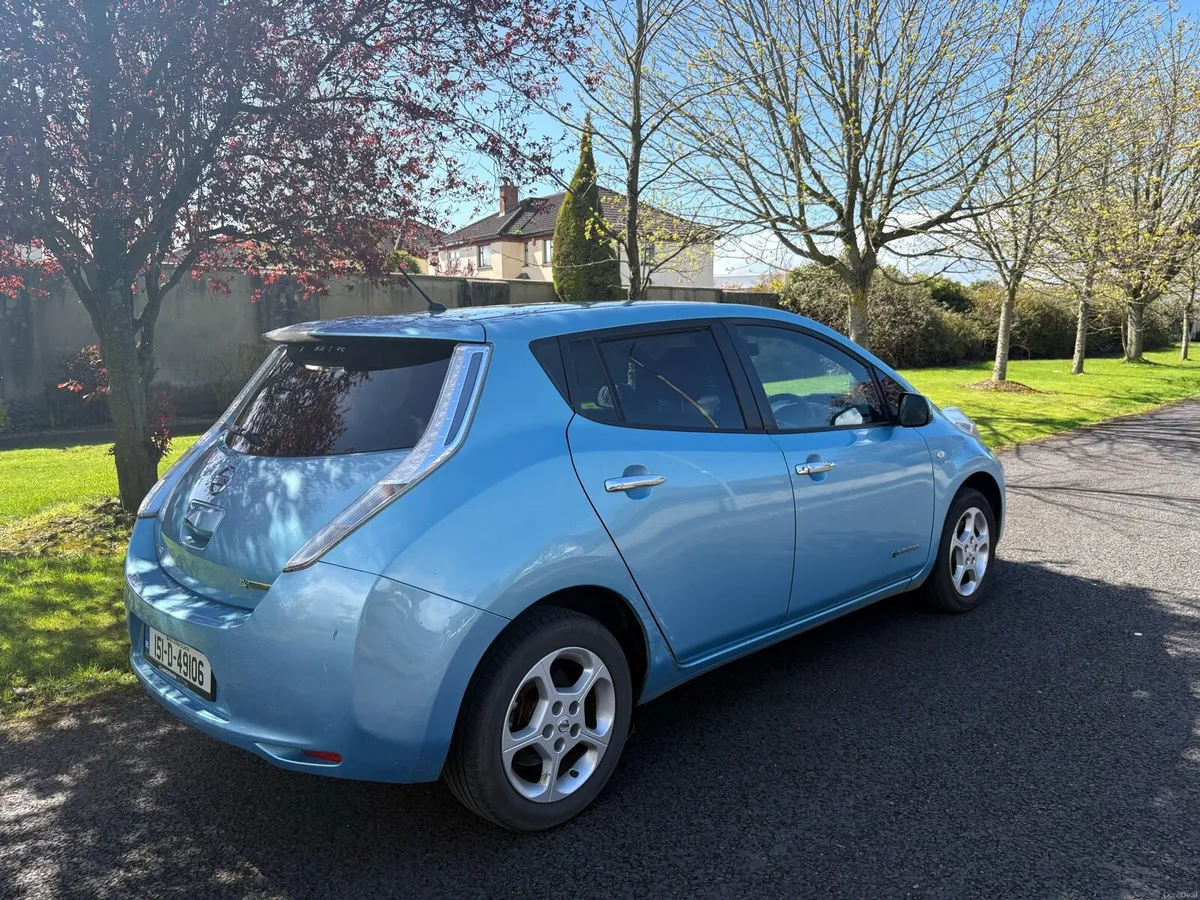 2015 Nissan lefe full electric nct 09.26 tax 03/27 - Image 4
