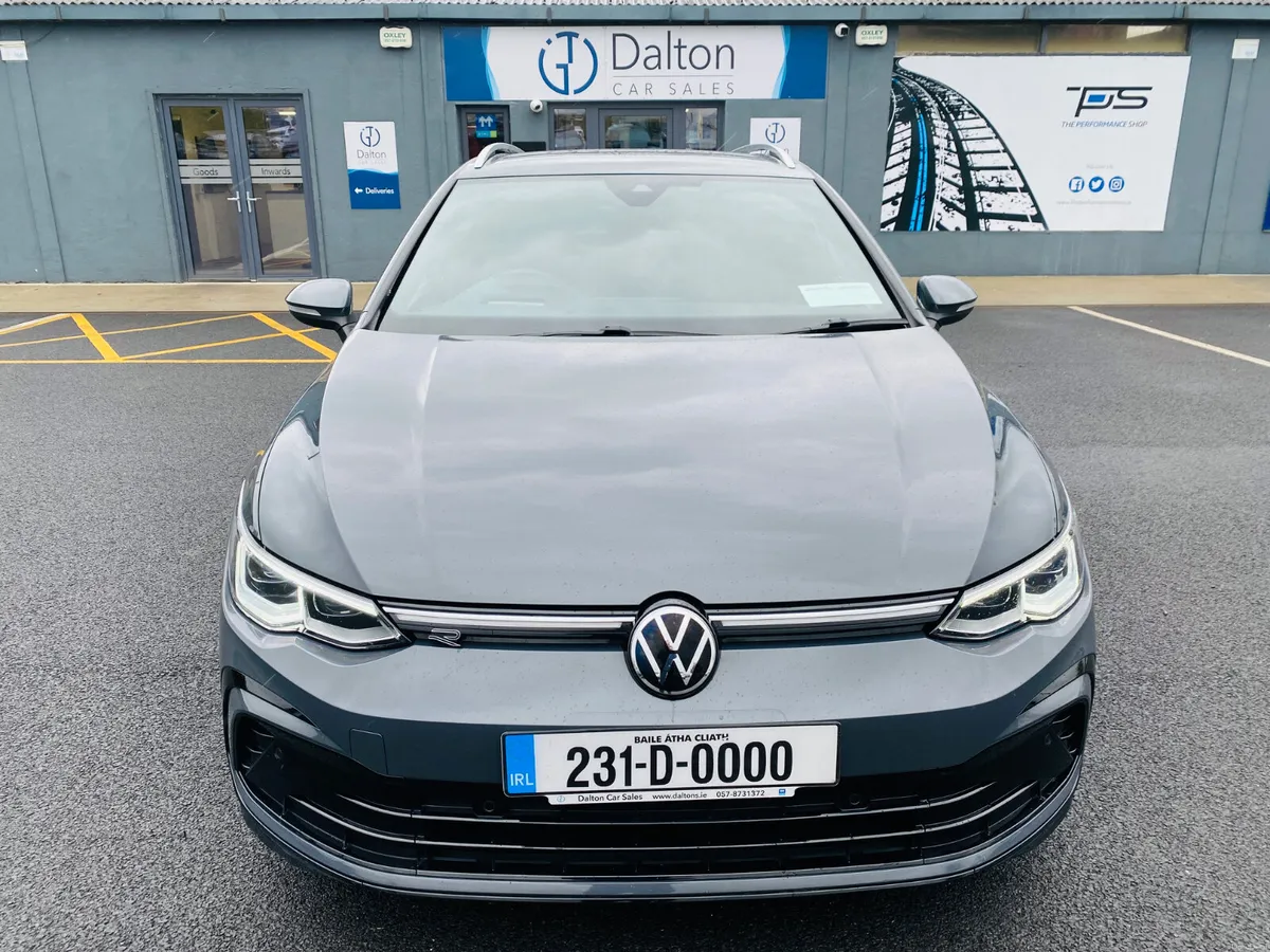 VOLKSWAGEN GOLF ESTATE R-LINE DSG 2.0 TDI 2023 - Image 2