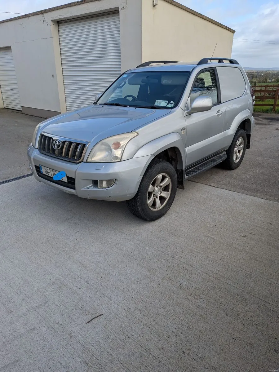 Toyota Land Cruiser 2006 - Image 3