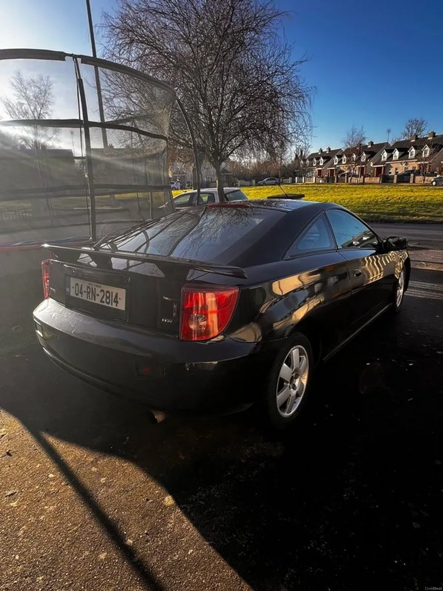 2004 Toyota Celica - Image 3