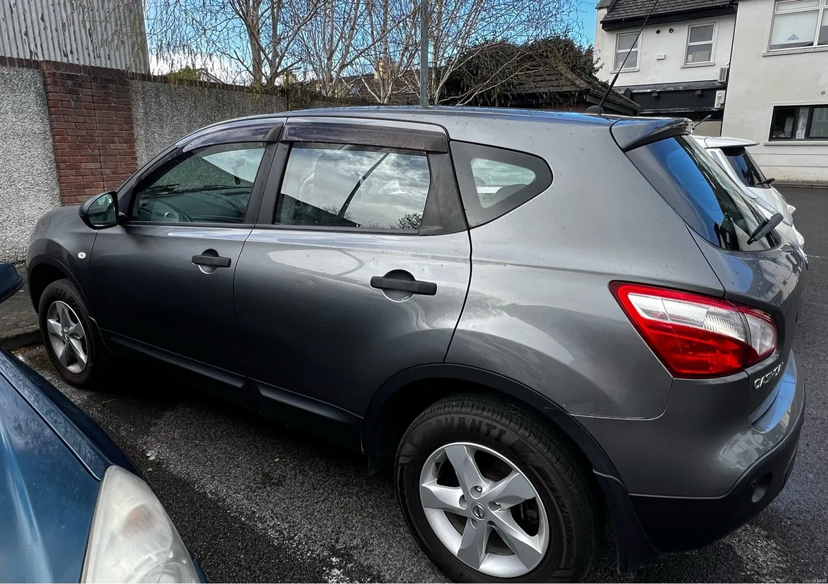 Nissan Qashqai 2012 DCI - Image 2