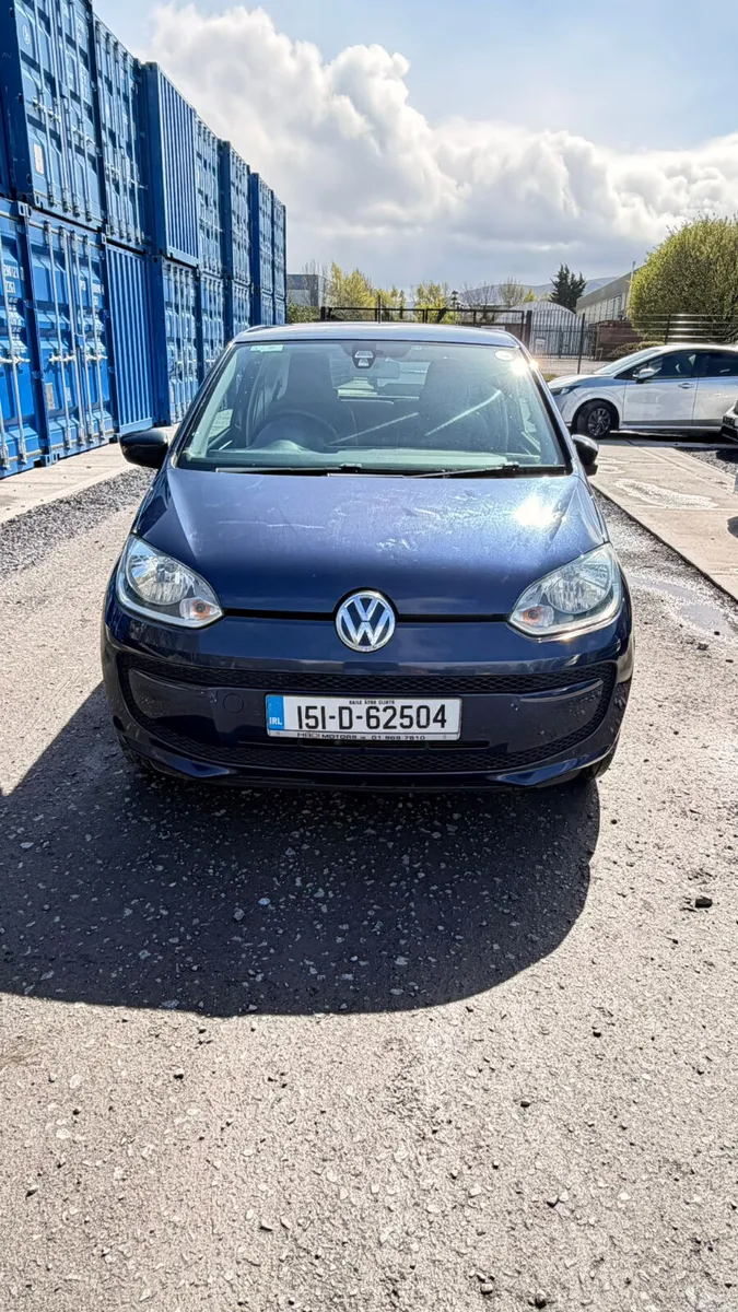 Volkswagen up! 2015 - Image 1