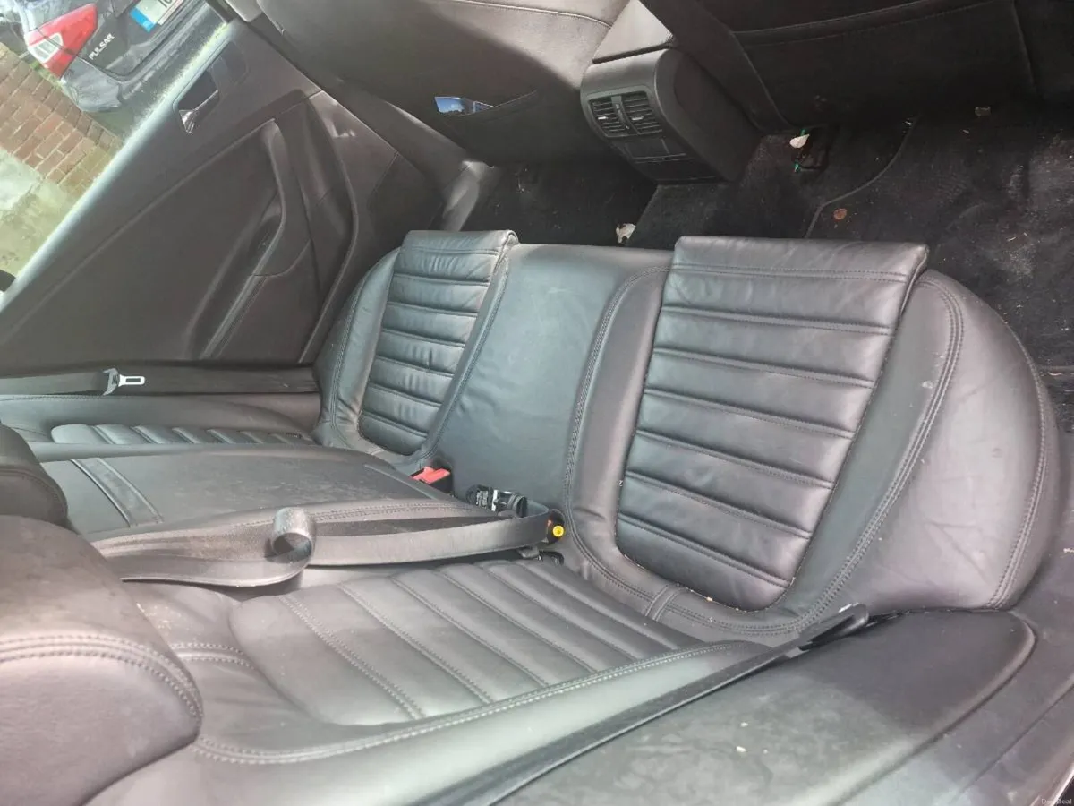 2008 volkswagen passat 1.9tdi no issue few marks - Image 2