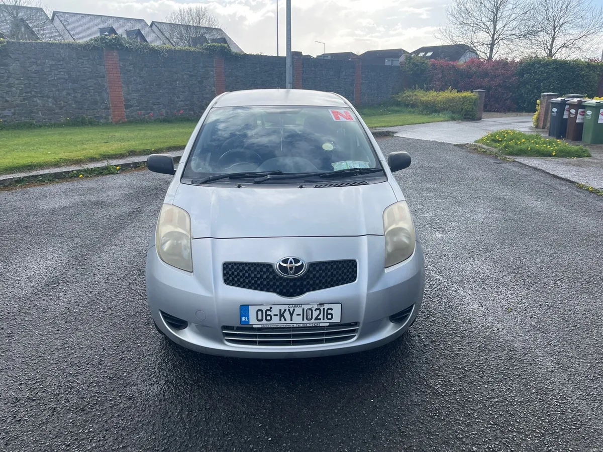 Toyota Yaris 2006 - Image 1