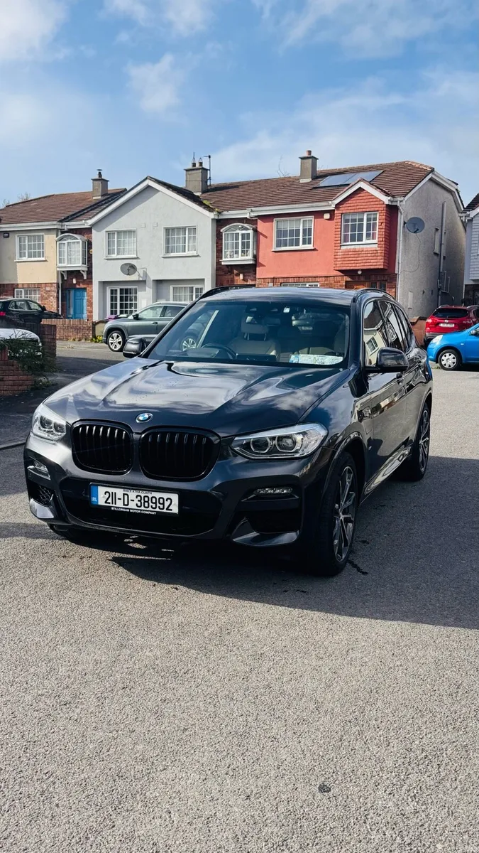 BMX X3 M30e 2021 grey plug in hybrid - Image 3