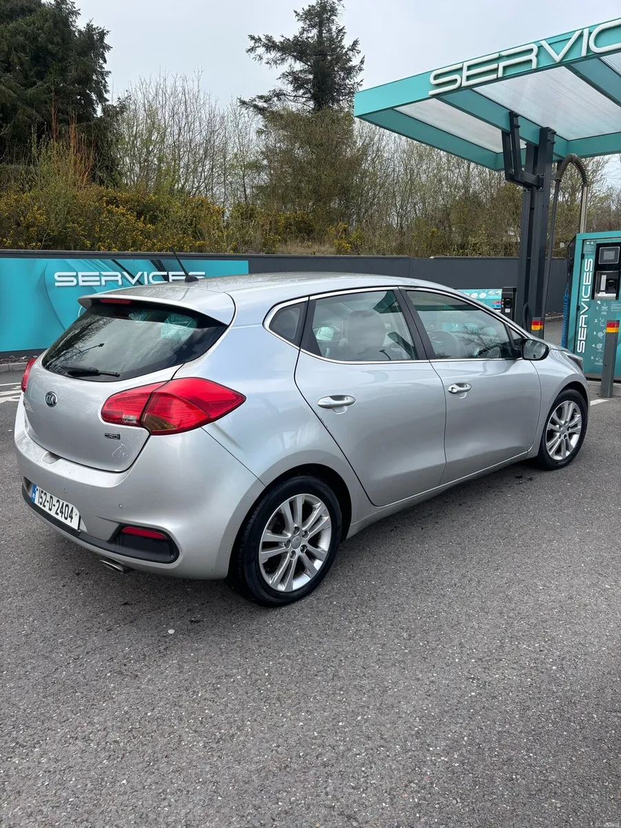 152 Kia Ceed 1.4 Diesel - NCT 2027-very economical - Image 3
