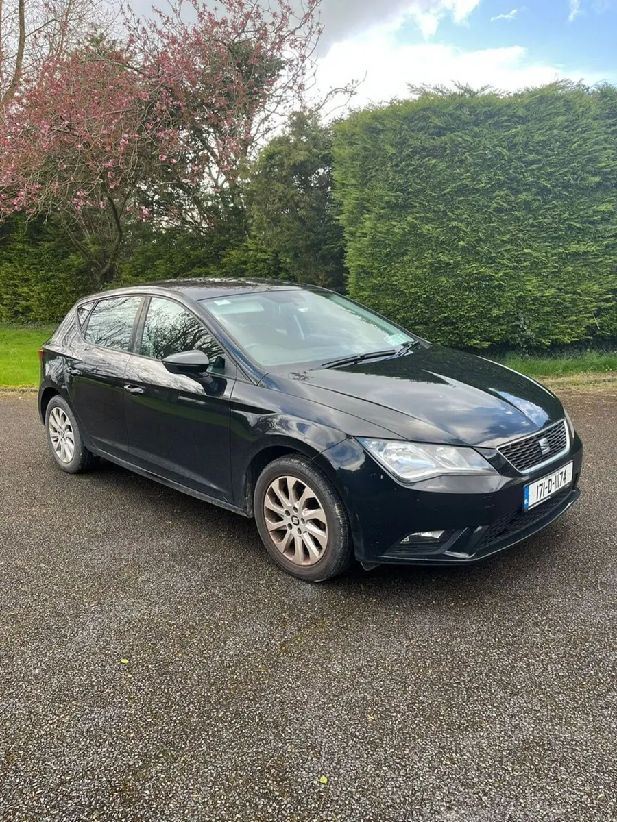 171 Seat Leon 1.6TDI LOW MILEAGE - Image 1